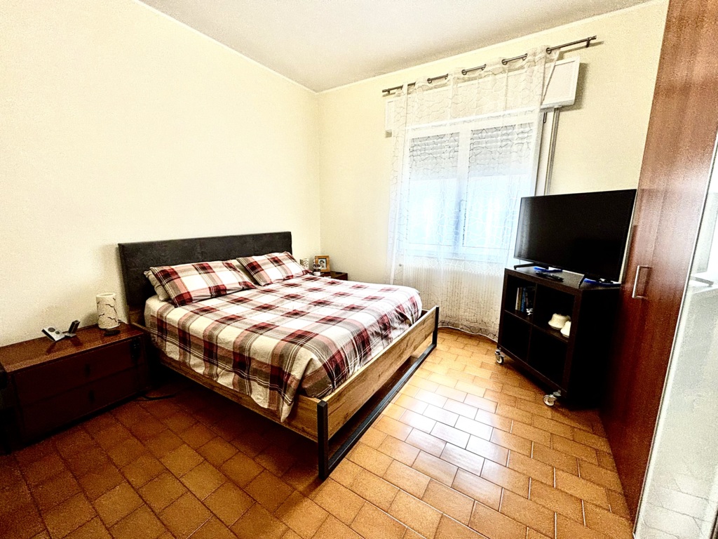 Casa singola con possibilità di 2 unità indipendenti in Viale della Libertà a Pordenone 20