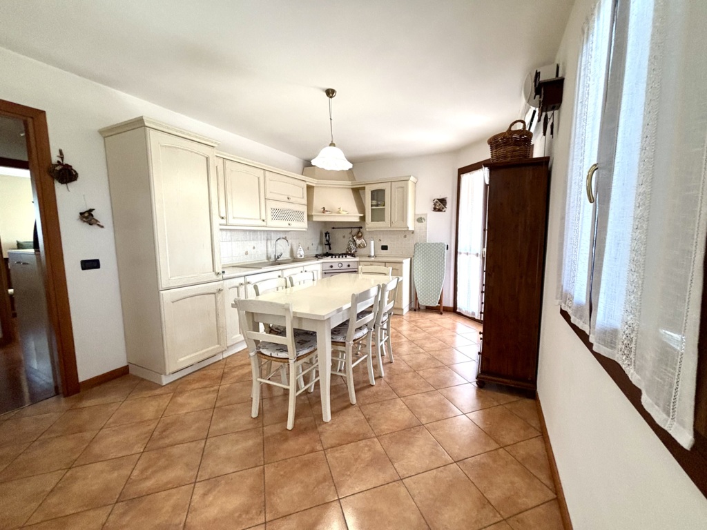 APPARTAMENTO BICAMERE VILLOTTA DI CHIONS a Chions 4