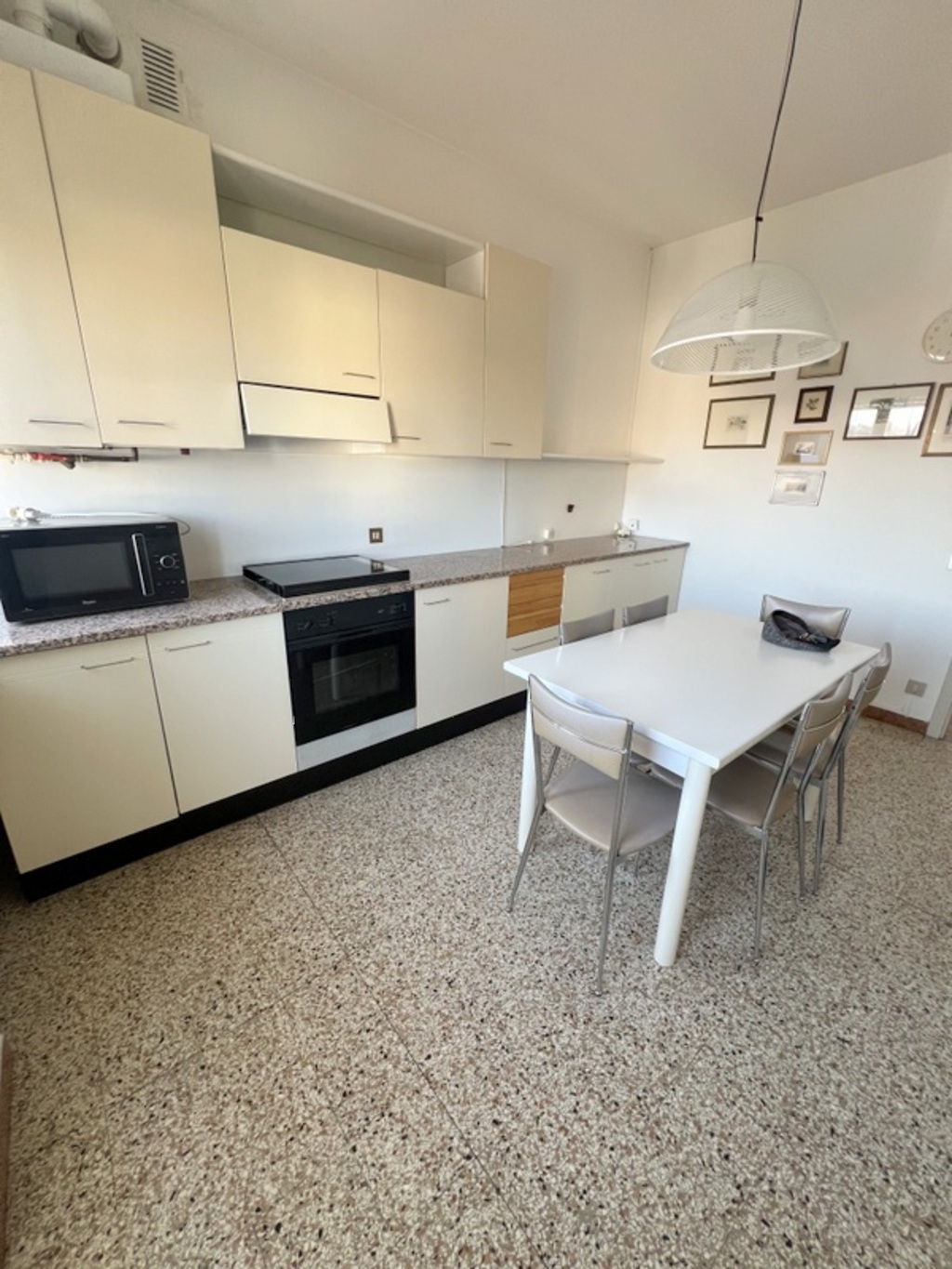 Ampio appartamento in centro storico a San Vito al Tagliamento 6