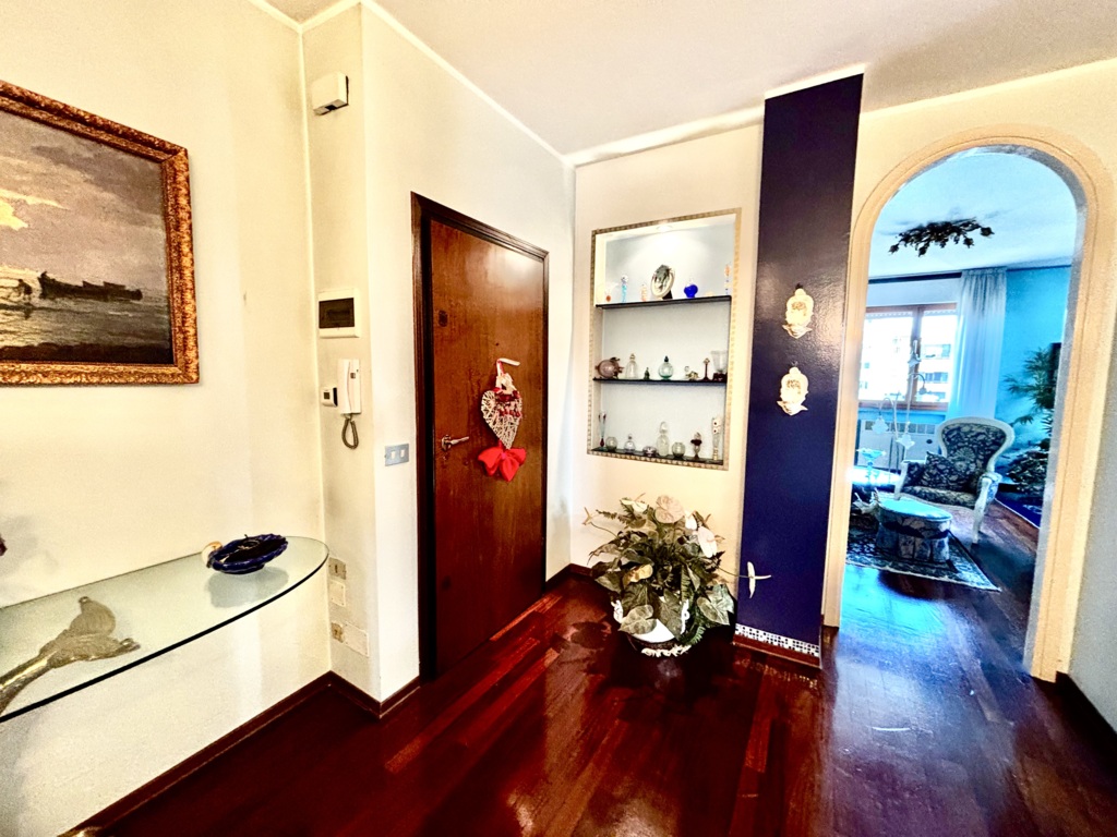 AMPIO APPARTAMENTO TRICAMERE CON DUE BAGNI A PORDENONE a Pordenone 4