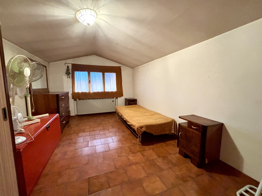 Villa indipendente con giardino privato e spazi generosi – Fiume Veneto a Fiume Veneto 12