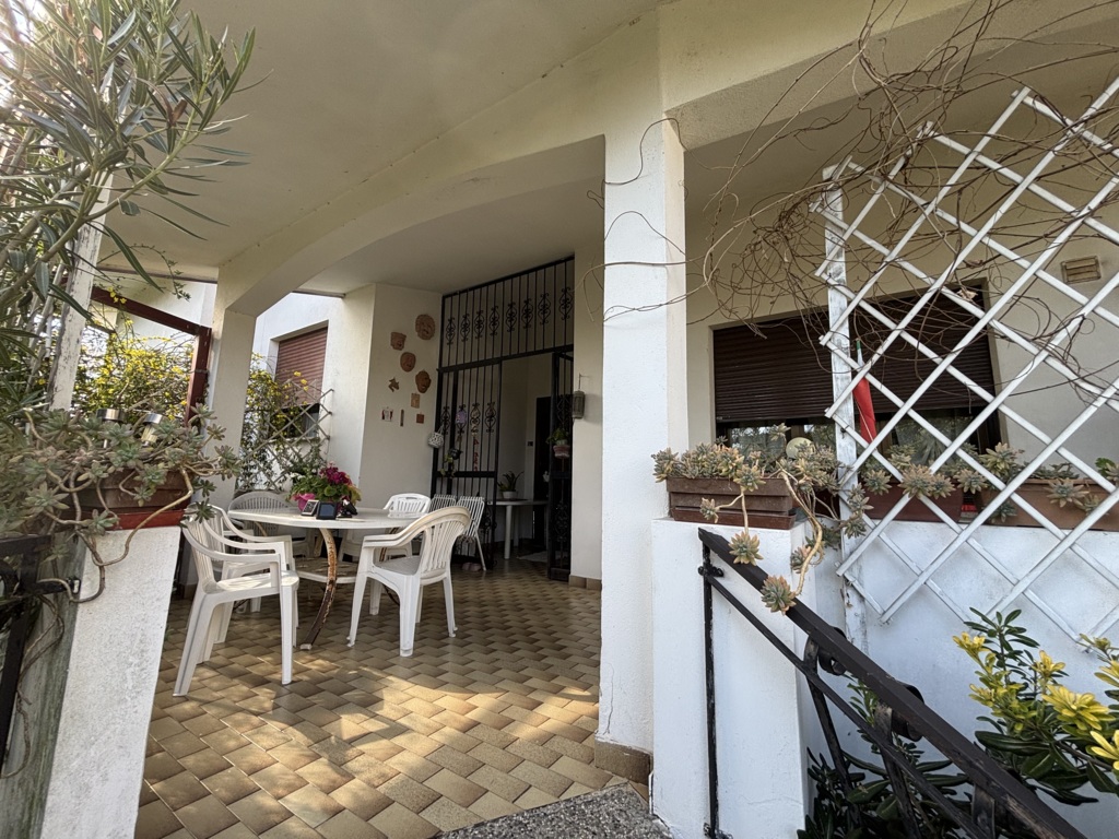 Villa indipendente con giardino privato e spazi generosi – Fiume Veneto a Fiume Veneto 3