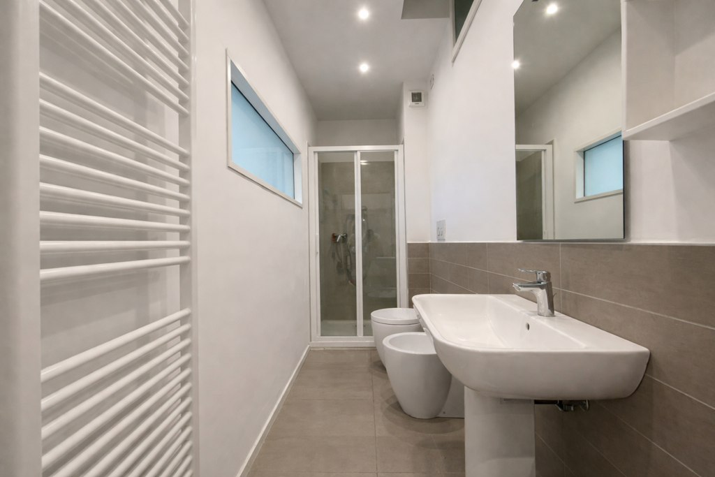 BICAMERE RISTRUTTURATO CENTRO PORDENONE a Pordenone 11