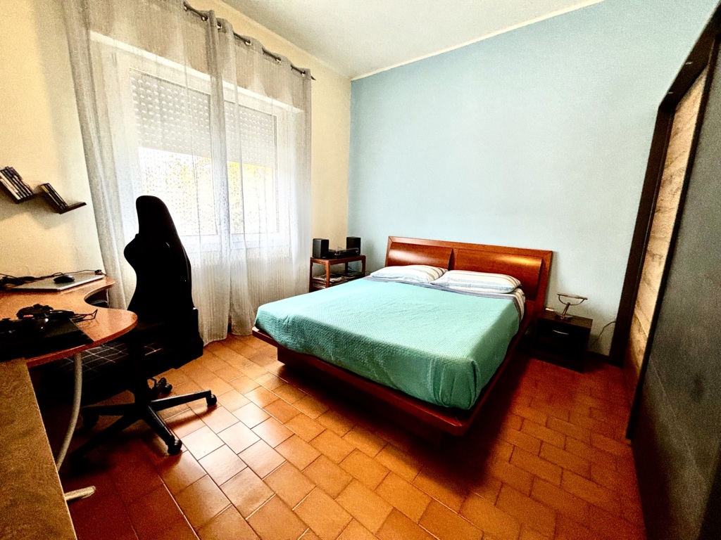Casa singola con possibilità di 2 unità indipendenti in Viale della Libertà a Pordenone 18