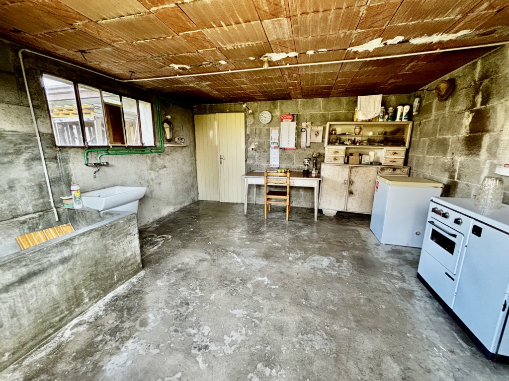 Casa singola immersa nel verde con 1.000 mq di giardino e possibilità di altri 5.000 mq di terreno a Fiume Veneto 16