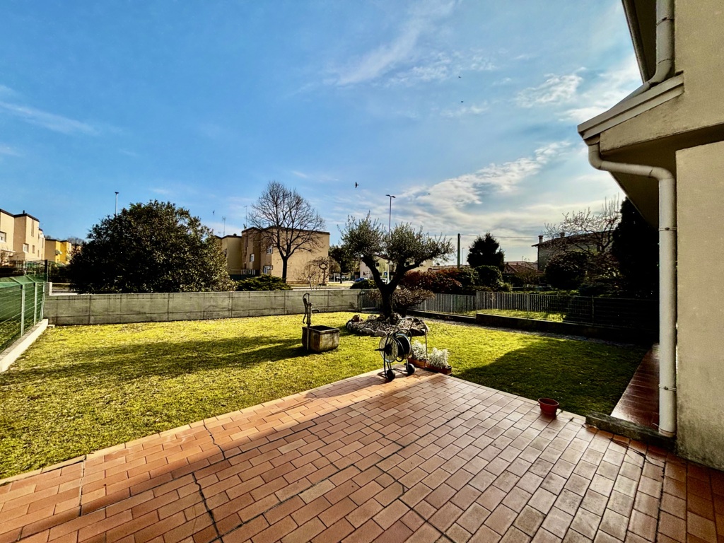 VILLETTA A SCHIERA DI TESTA A CORDENONS a Cordenons 4