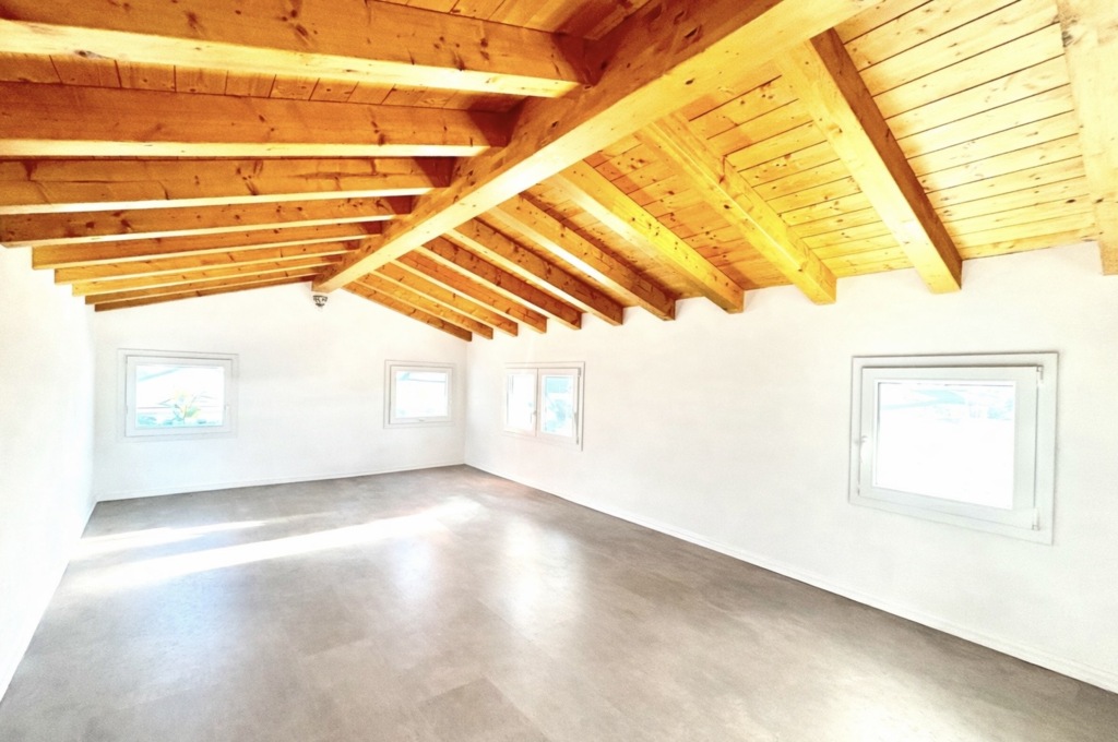 VILLA SINGOLA AL CONFINE TRA TORRE E PORDENONE a Pordenone 28