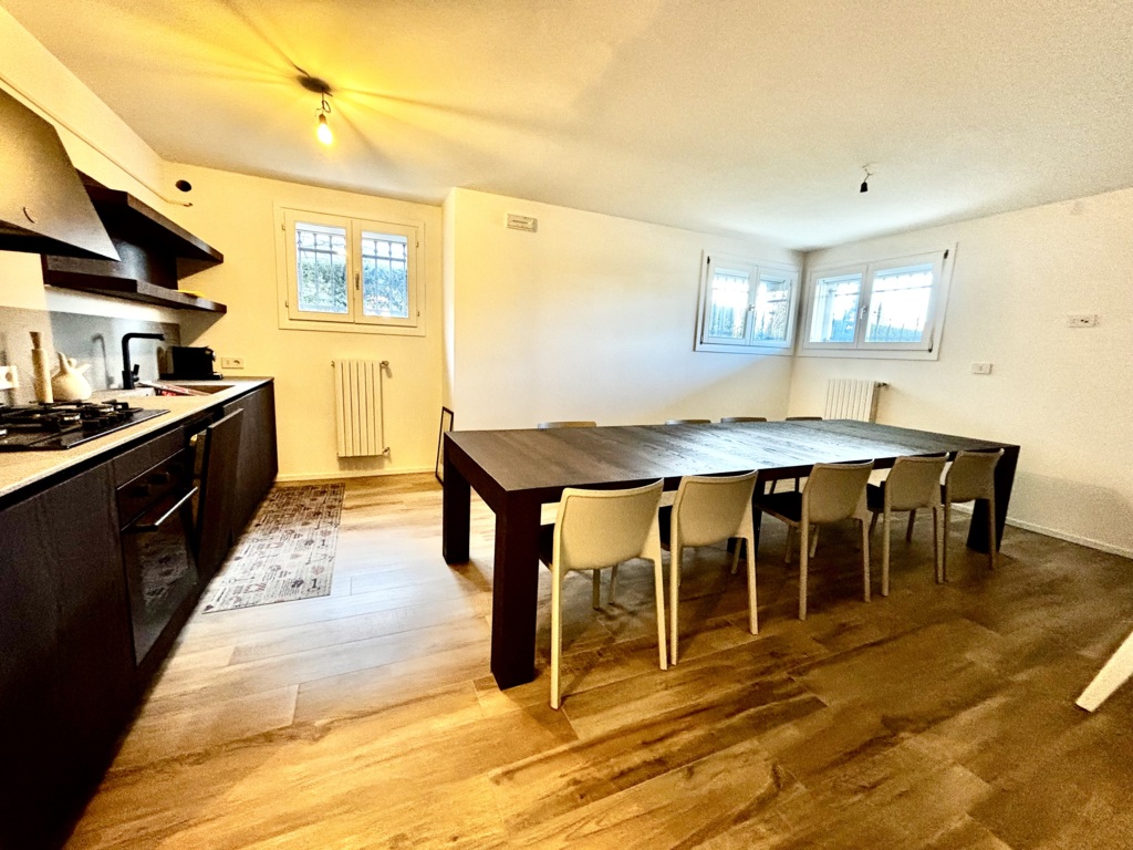 MERAVIGLIOSA VILLA SINGOLA COMPLETAMENTE RISTRUTTURATA a Pravisdomini 29