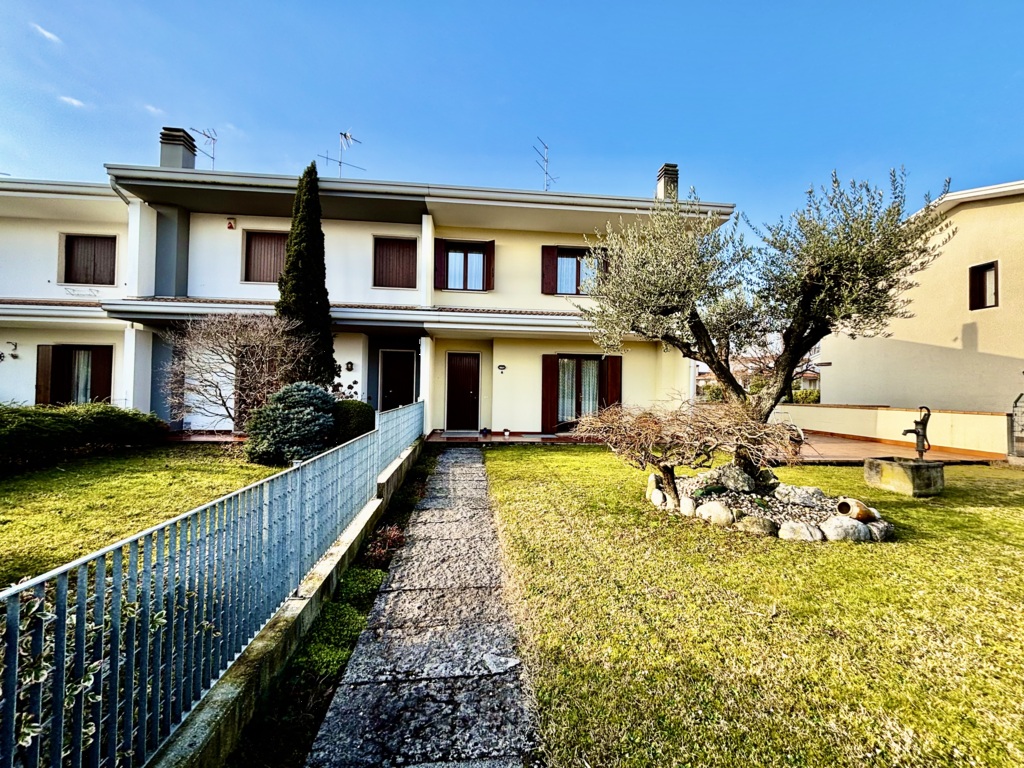 VILLETTA A SCHIERA DI TESTA A CORDENONS a Cordenons 3