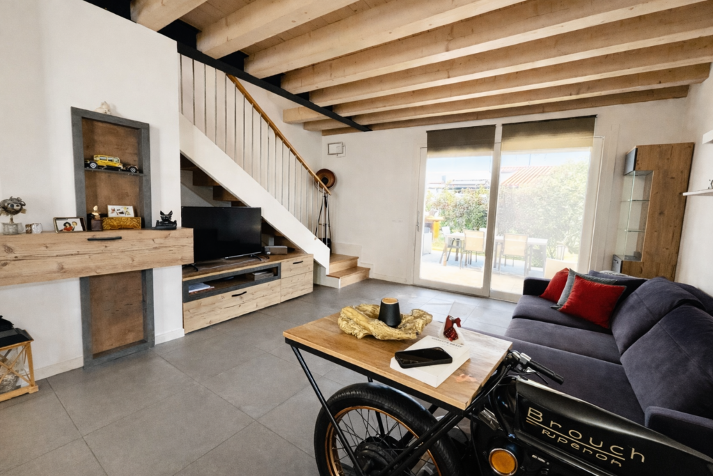 RECENTE BIFAMILIARE SEPARATA DAI POSTI AUTO a Azzano Decimo 5