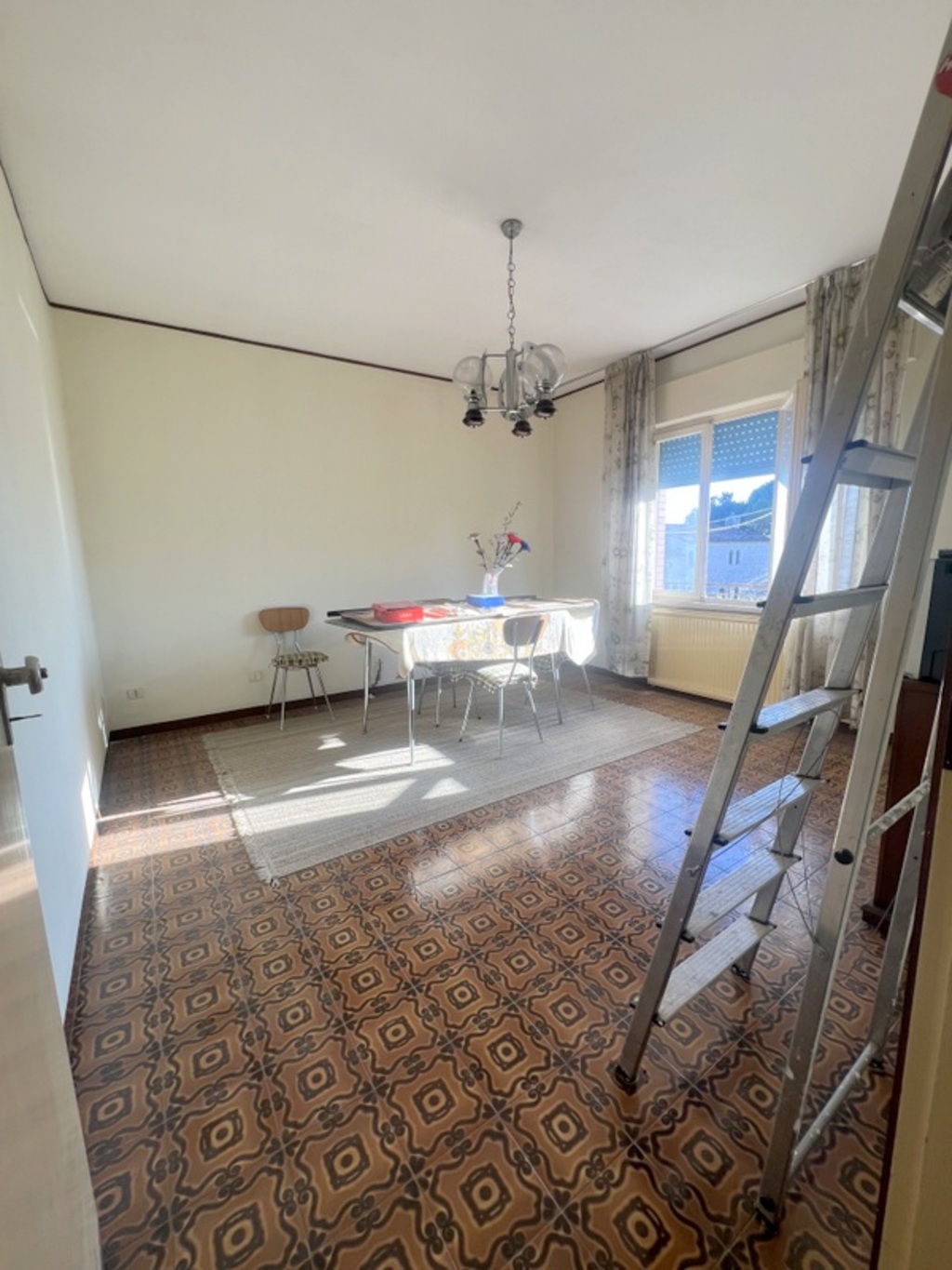 Ampio appartamento tricamere con accessori a Casarsa della Delizia 7