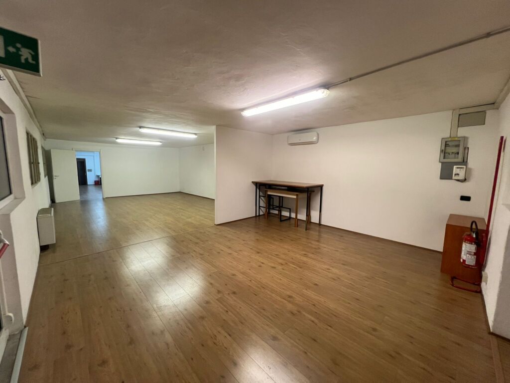 VILLETTA INDIPENDENTE CON AMPI SPAZI E LABORATORIO A FIUME VENETO a Fiume Veneto 14