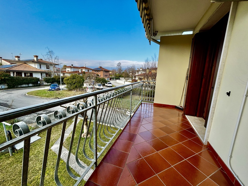 VILLETTA A SCHIERA DI TESTA A CORDENONS a Cordenons 18