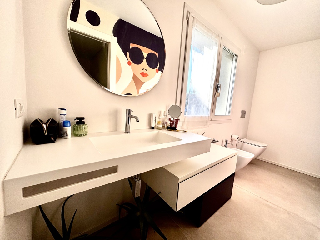 VILLA SINGOLA AL CONFINE TRA TORRE E PORDENONE a Pordenone 11