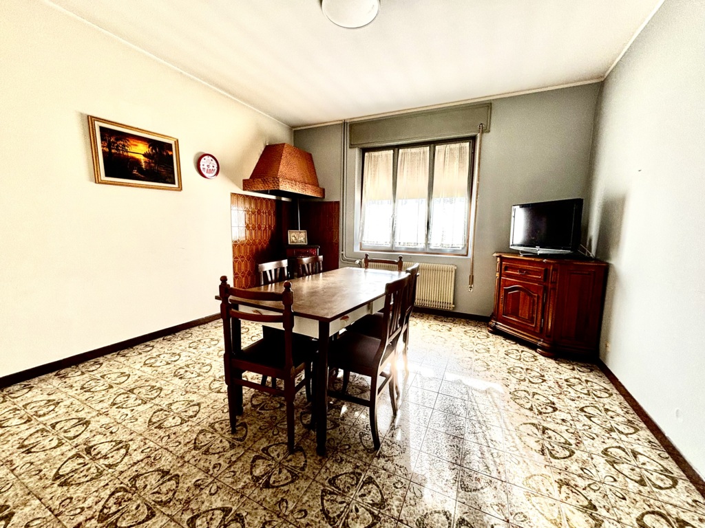 Casa singola immersa nel verde con 1.000 mq di giardino e possibilità di altri 5.000 mq di terreno a Fiume Veneto 6