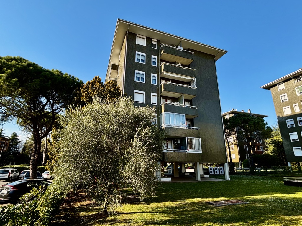 AMPIO APPARTAMENTO TRICAMERE CON DUE BAGNI A PORDENONE a Pordenone 3