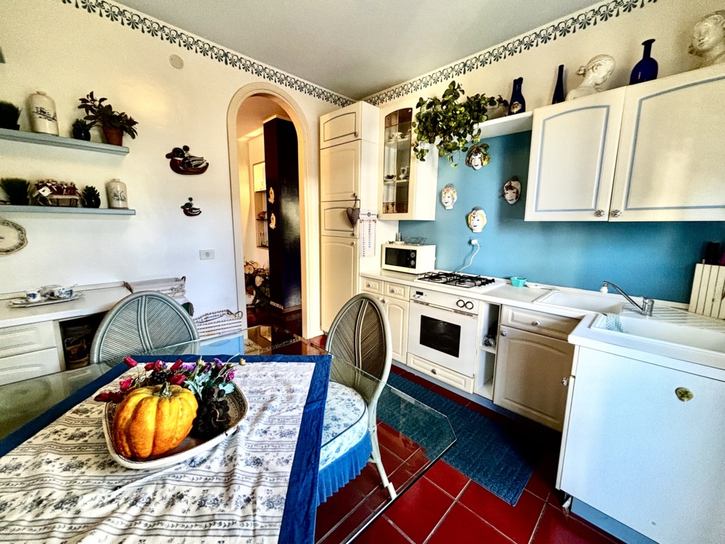 AMPIO APPARTAMENTO TRICAMERE CON DUE BAGNI A PORDENONE a Pordenone 6