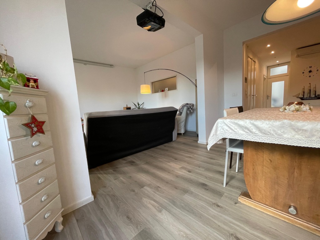 BICAMERE RISTRUTTURATO CENTRO PORDENONE a Pordenone 4