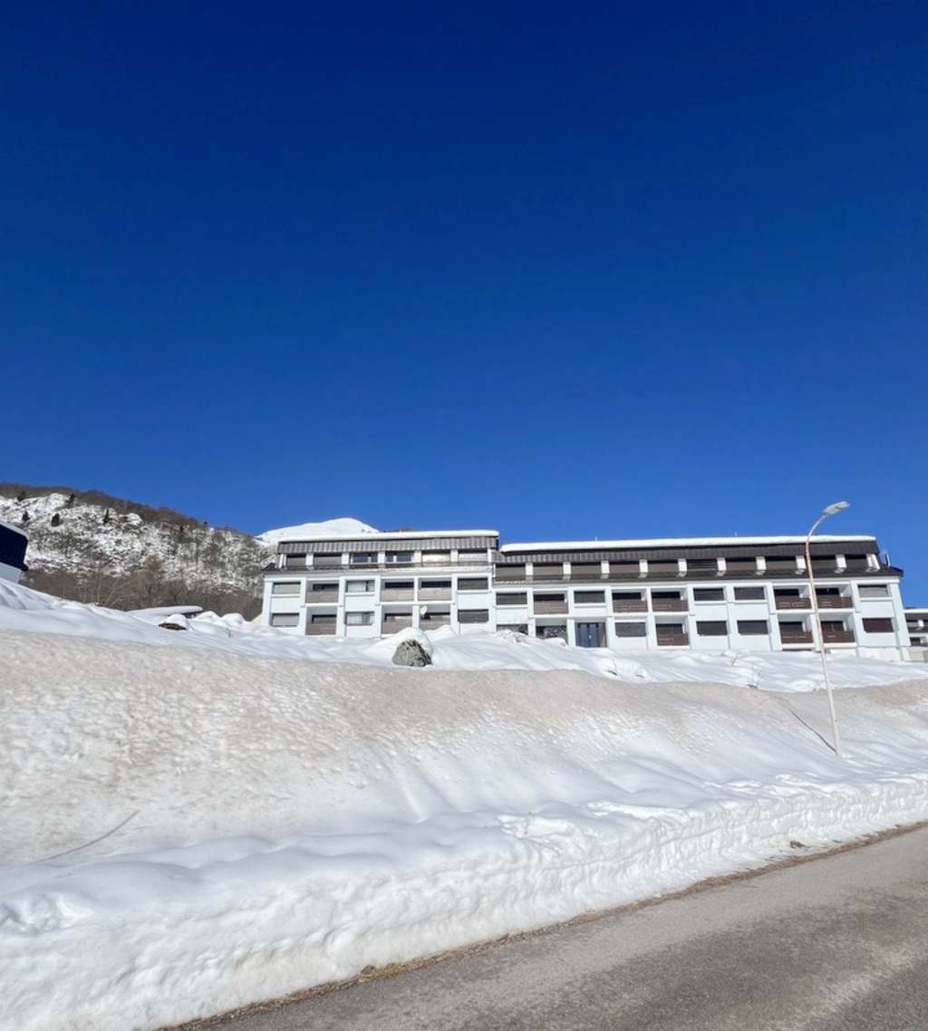 Ampio appartamento con vista panoramica a Aviano 1