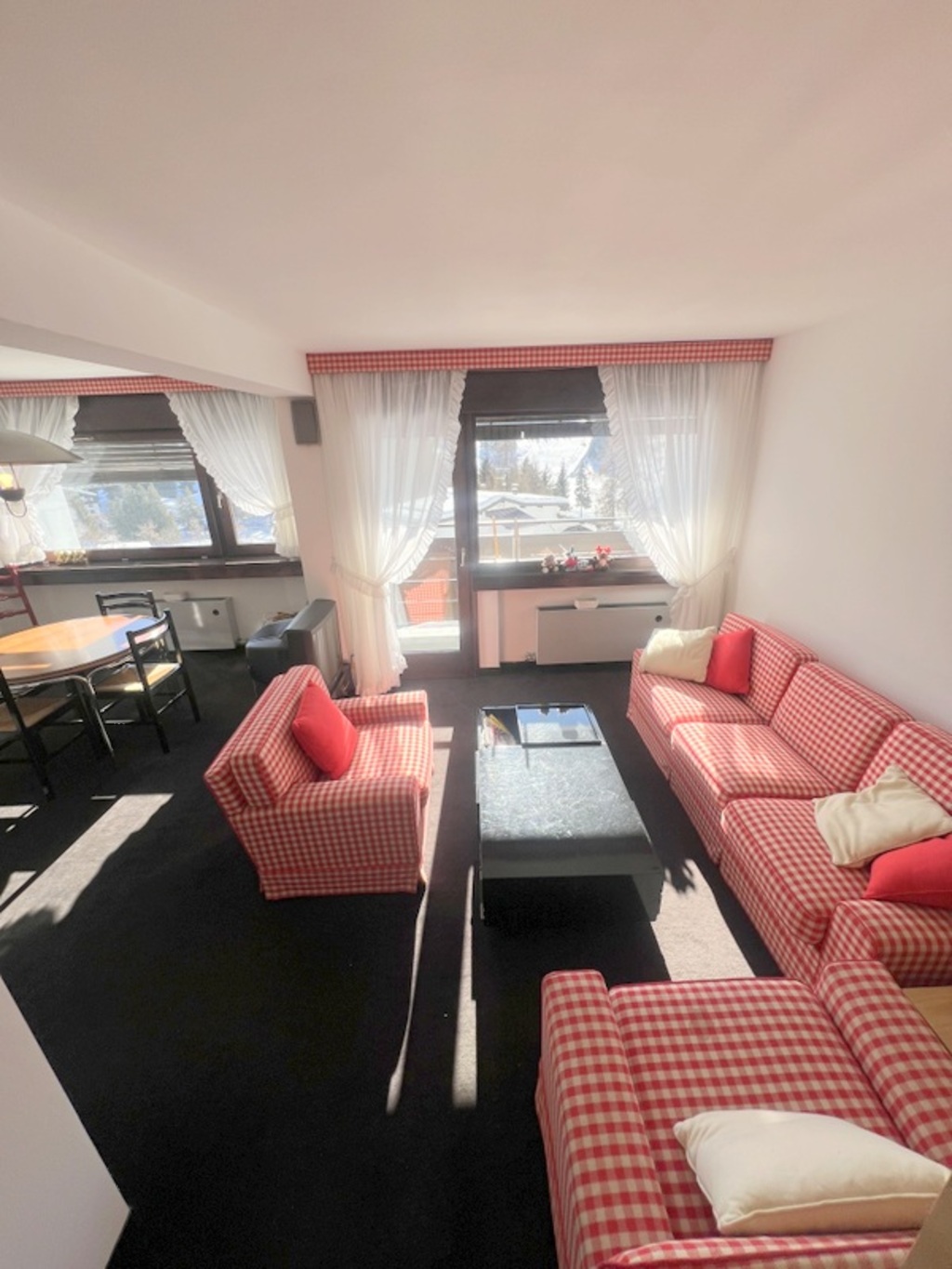 Ampio appartamento con vista panoramica a Aviano 8