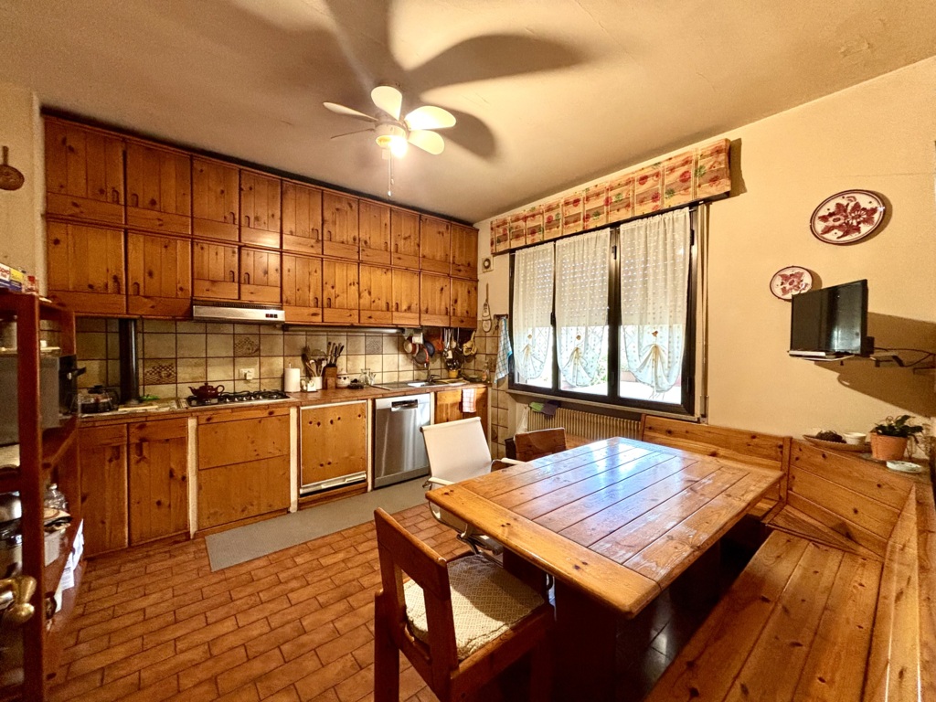 Villa indipendente con giardino privato e spazi generosi – Fiume Veneto a Fiume Veneto 4